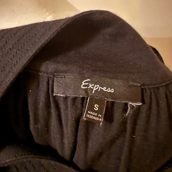 Express Black Tank Top - Picture 5 of 5